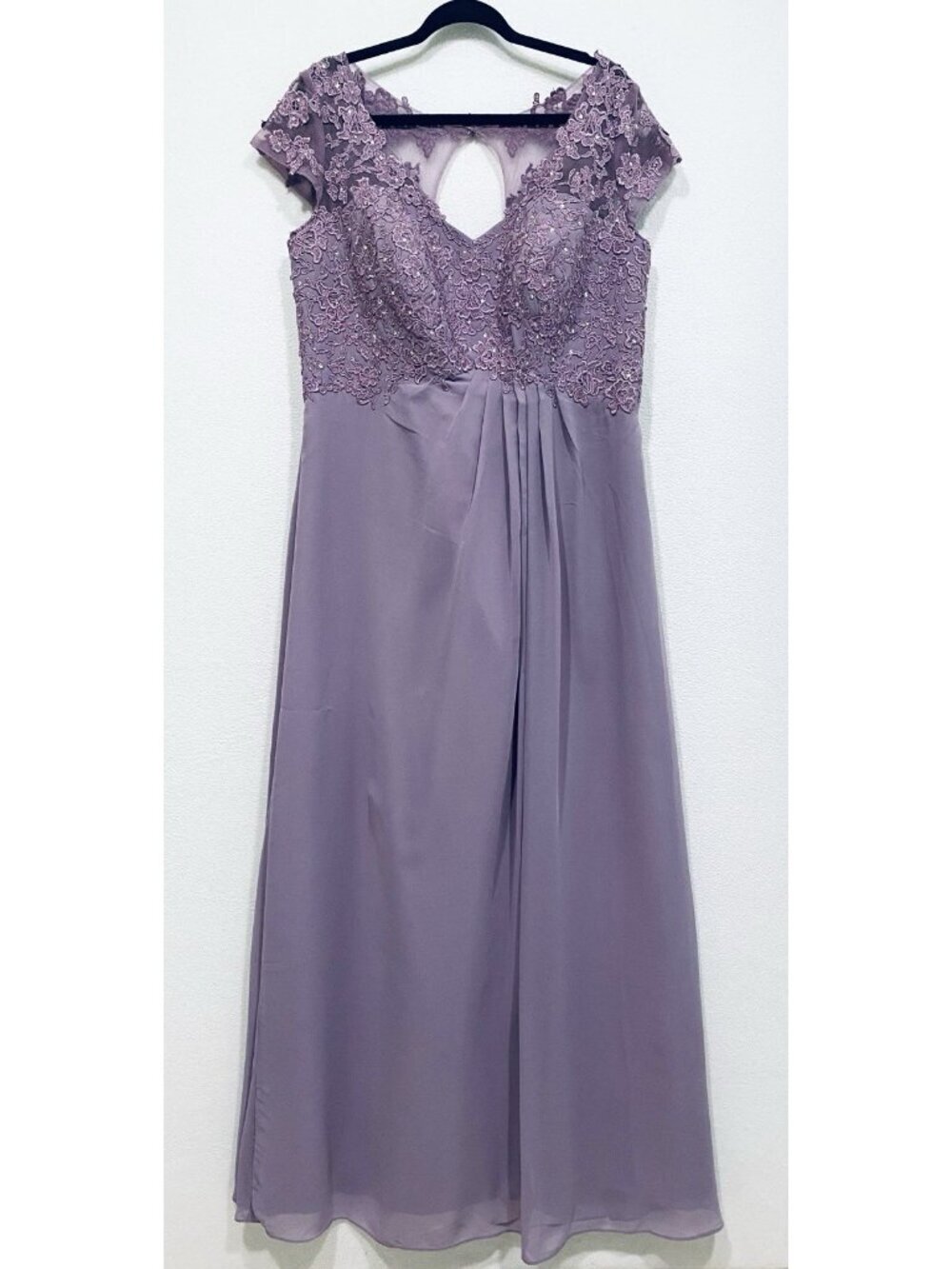 Mother of the Bride Dress Womens 16 Lilac Lace Applique Chiffon Sequin Wedding